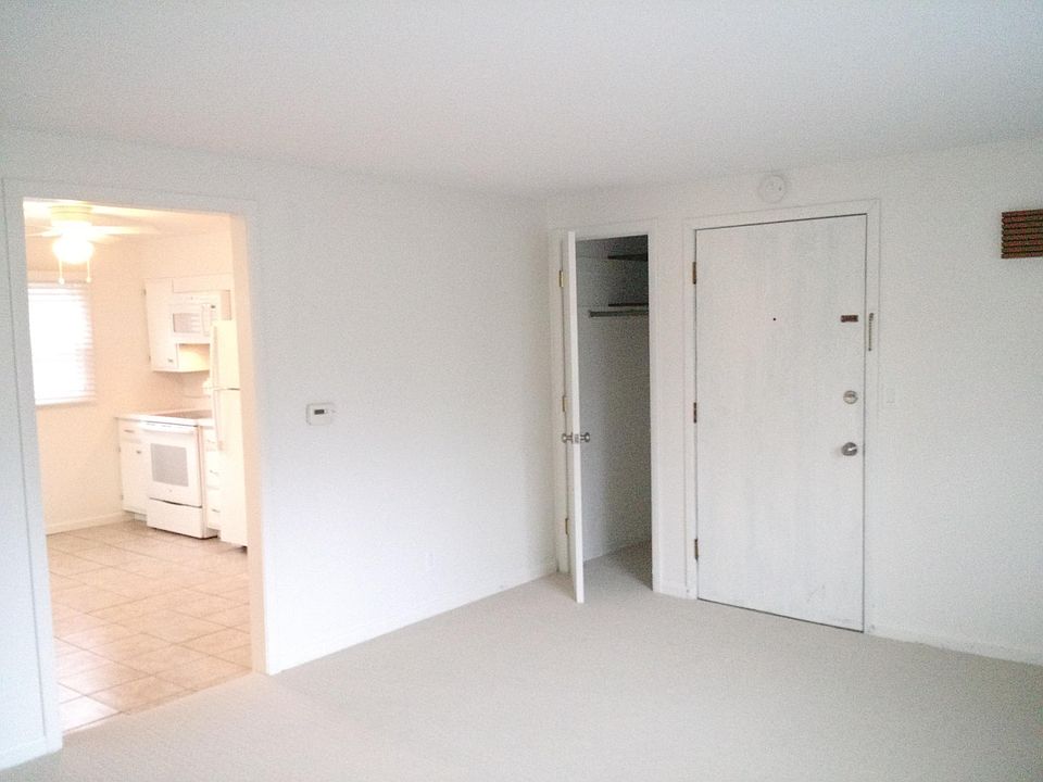 2nd image of 1106 4th Ave APT F