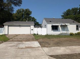 1027 32nd Ave N, Saint Cloud, MN 56303