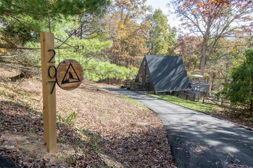 207 Gary Ln Photo 1