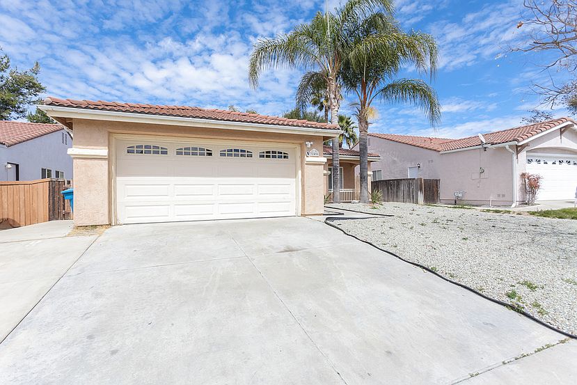1st image of 32456 Hupp Dr