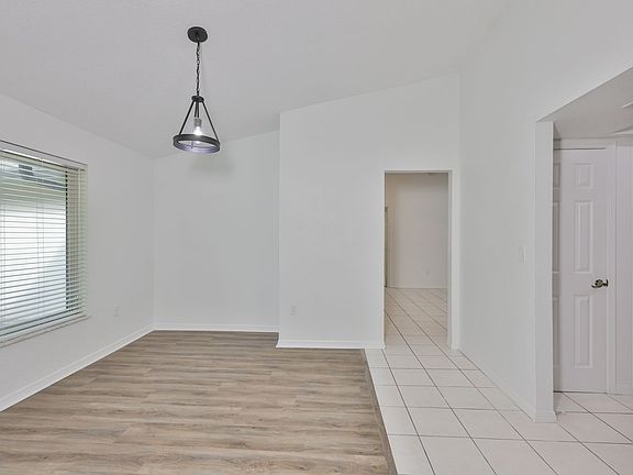 5th image of 480 Winding Willow Dr