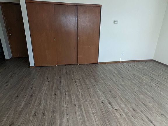 5th image of 1020 N Main St #101