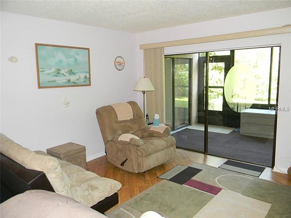 3rd image of 2664 Sabal Springs Cir APT 103