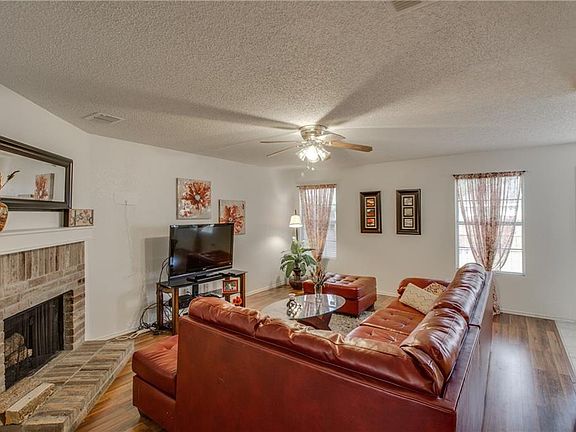 5th image of 2700 Cedar Crest Dr
