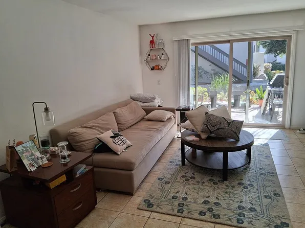 46 Orange Blossom, Irvine, CA 92618