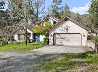 1360 China Gulch Rd, Jacksonville, OR 97530