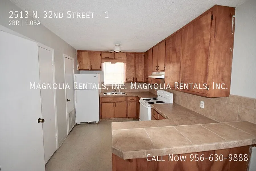 1st Month Free with 13 Month Lease — Photo 4