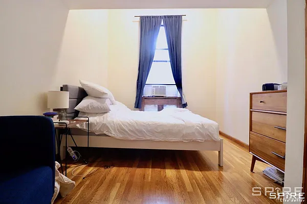 Rented by Spire Group | media 8