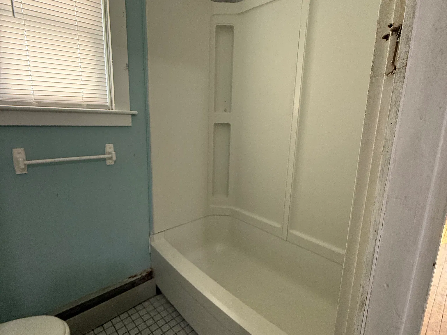 41 Foster St — Photo 4