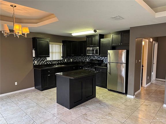 5th image of 4715 N Ebony St #3