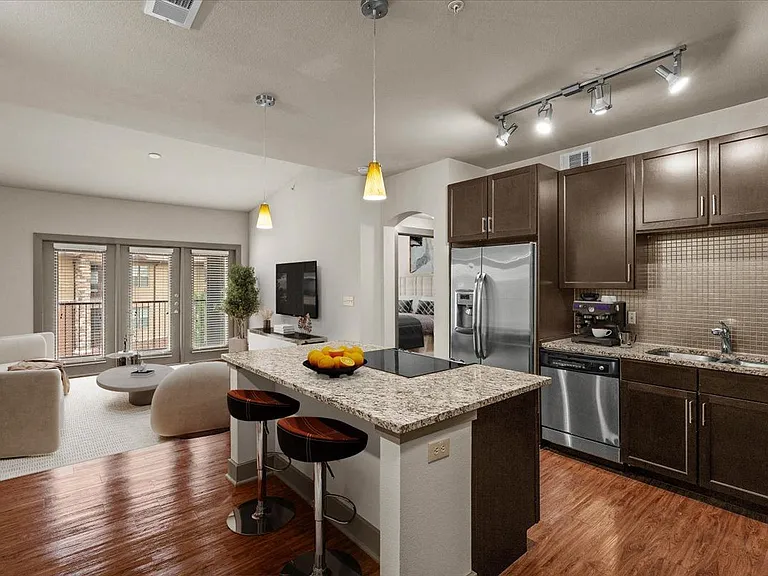 2436 S Valley Pkwy — Photo 8