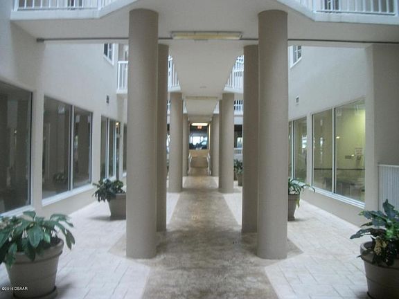 2nd image of 3 Oceans West Blvd APT 2A5