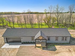 2346 W 112th St, Grant, MI 49327