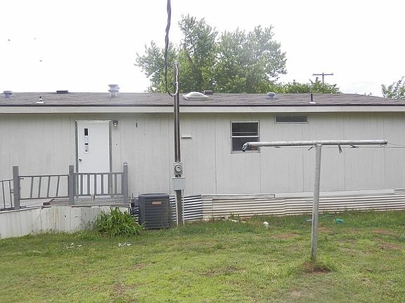 3rd image of 12557 Old Highway 99