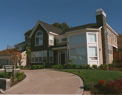 1st image of 39 Brightwood Ln