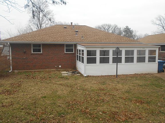 5th image of 9918 Dennison Ave