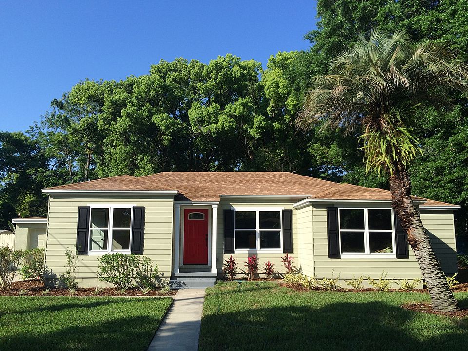 1st image of 906 Royal Palm Ct