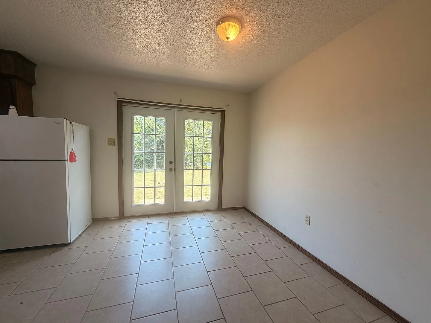 1401 S Houston, Apt A & B — Photo 3