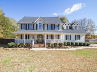 108 Saturn Ct, Easley, SC 29642
