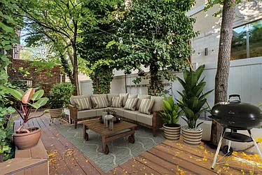 Rented by Living New York