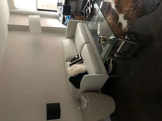 Rented by Jeff Garson, LREB | media 16