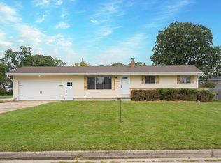 2915 Continental Dr, Bay City, MI 48706