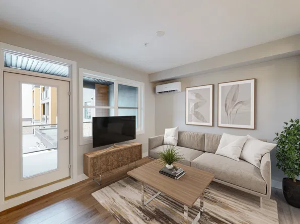 8355 19th Ave SW, Calgary, AB