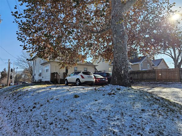 des-moines-iowa-251547870 picture