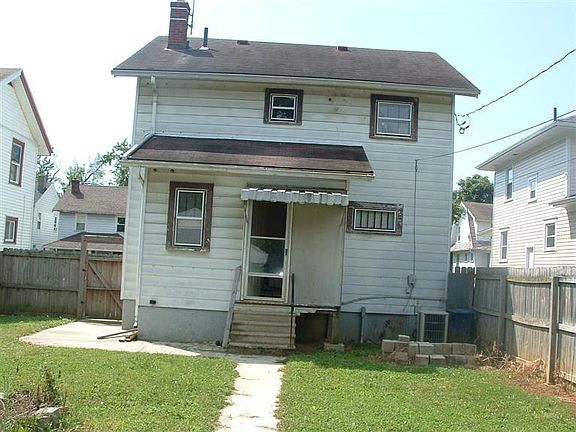 2nd image of 89 Fernwood Ave