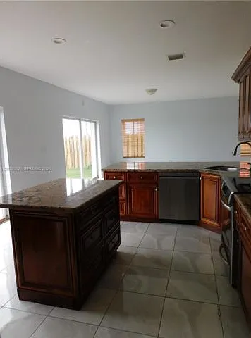 15002 SW 161st Pl — Photo 7