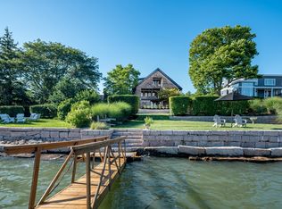 41 Flying Point Rd, Branford, CT 06405