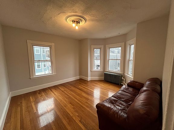 2nd image of 85 Wenham St #2