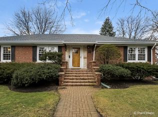 6800 N Loleta Ave, Chicago, IL