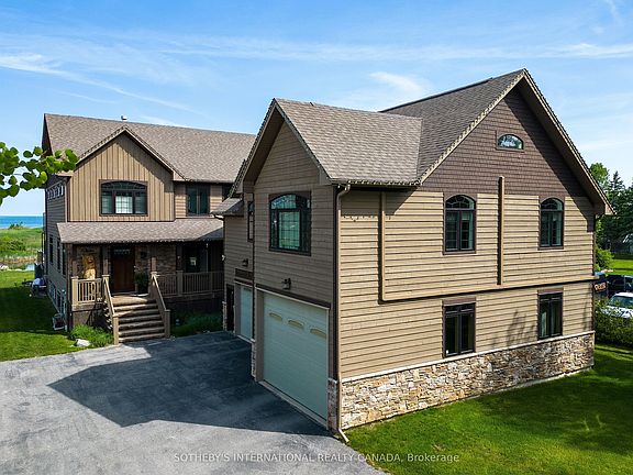 2nd image of 156 Bartlett Blvd