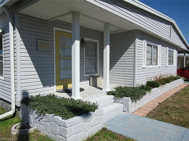 1st image of 631 Forest Palm Ct