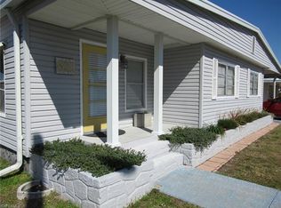 631 Forest Palm Ct, North Fort Myers, FL 33917