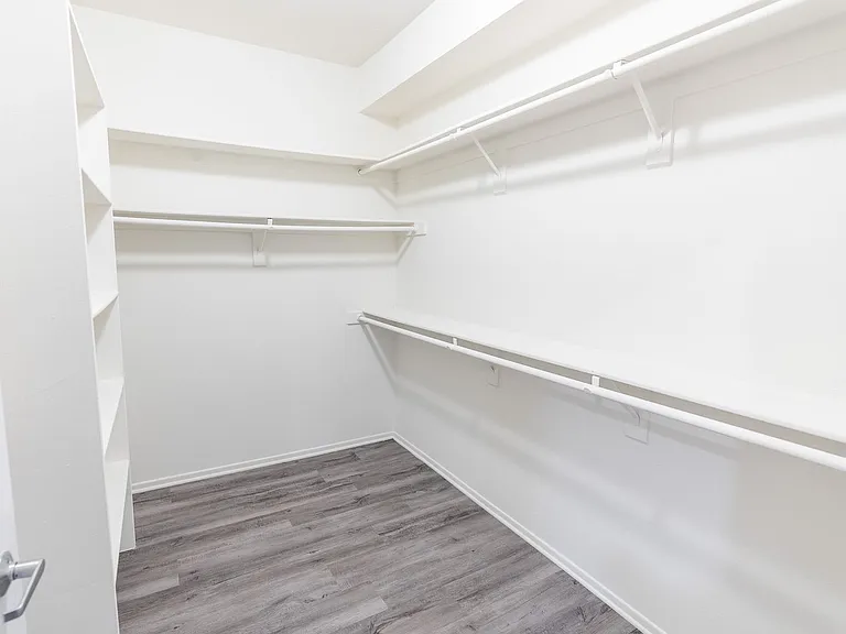 4532 Murietta Ave — Photo 50