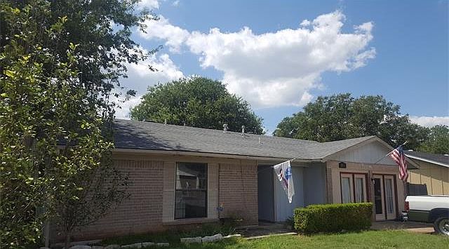 1st image of 1913 Heathwood Cir