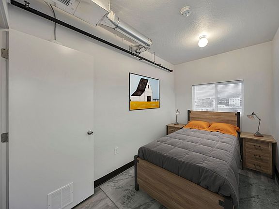 3rd image of 543 S 500 W Unit 206