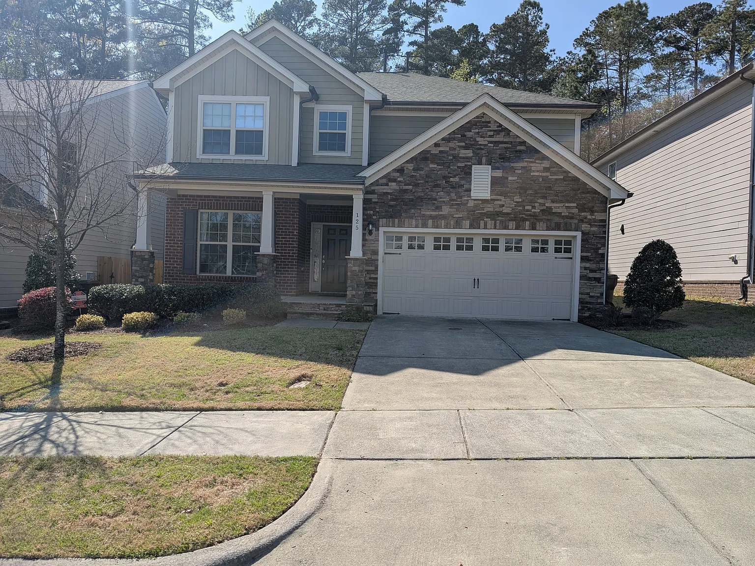 5 bed, 3064 sqft, $3,500 — Photo 1