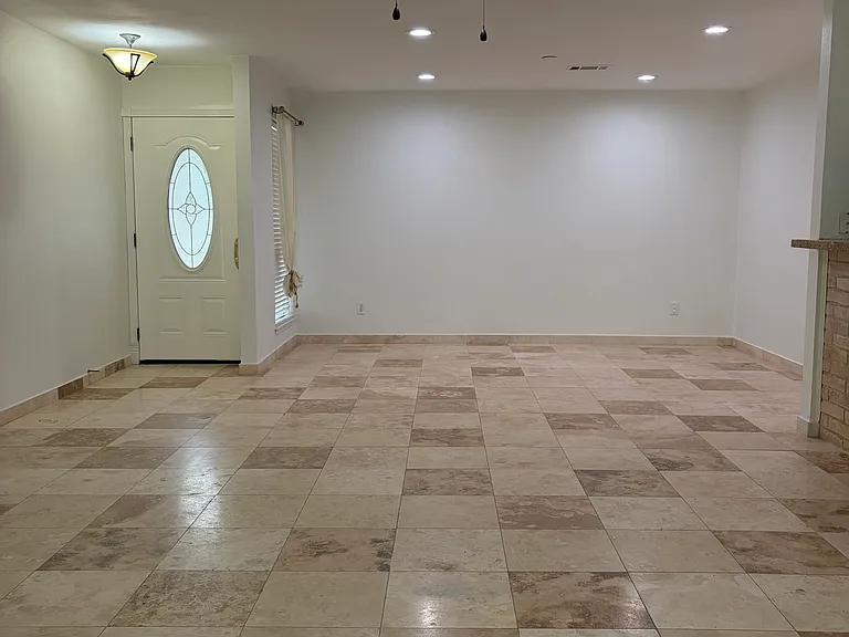 12022 Pompano Ln — Photo 18