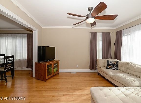 3rd image of 5736 W Wilson Ave