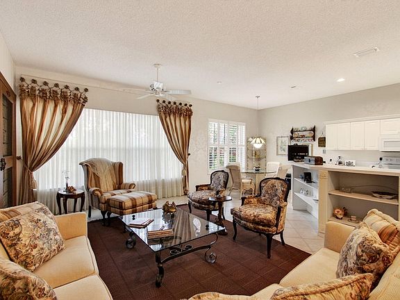 2nd image of 7844 Rockford Road