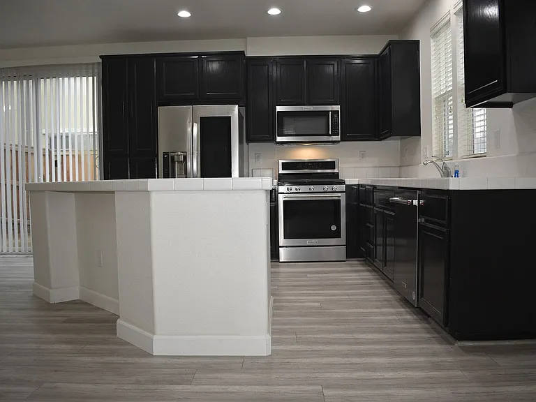 4931 Trouville Ln — Photo 3