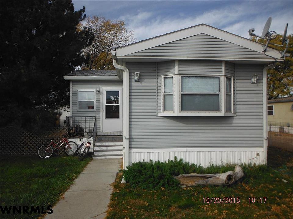 317 Main St, Minatare, NE 69356 Zillow