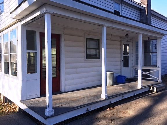3rd image of 13 Somerset Ave