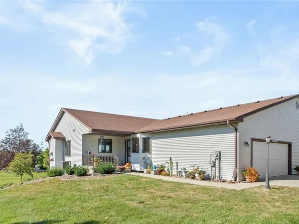4904 Lonna Dr, Panora, IA 50216