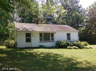 3716 Bayview Dr, Chesapeake Beach, MD 20732