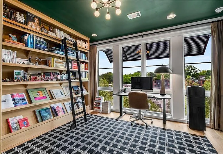 661 Auburn Ave NE #16 — Photo 33