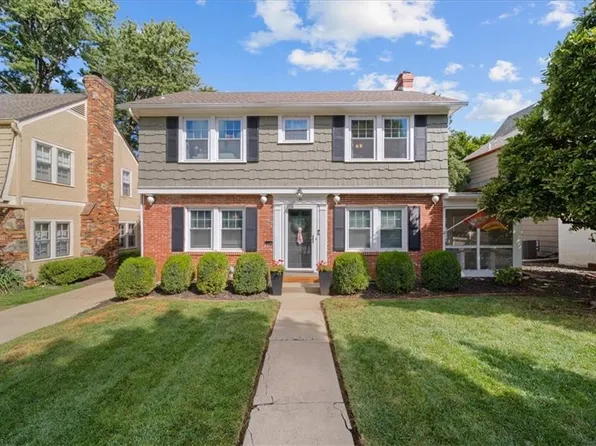 36 W 69th St, Kansas City, MO 64113